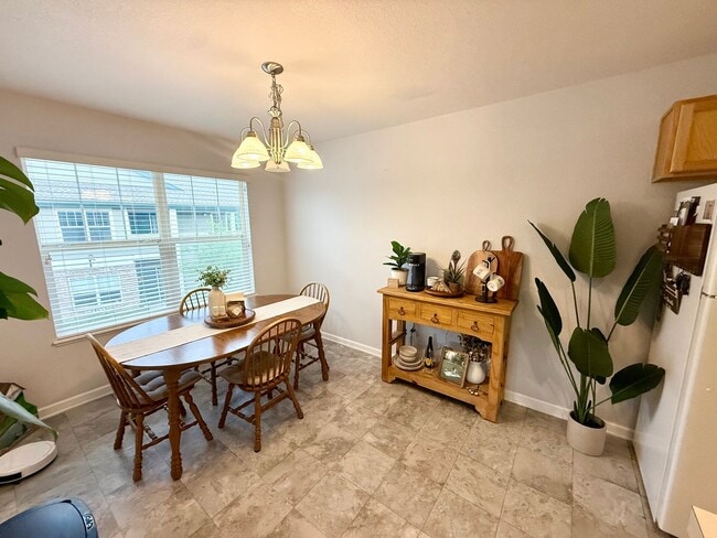 Photo - 5225 White Willow Dr