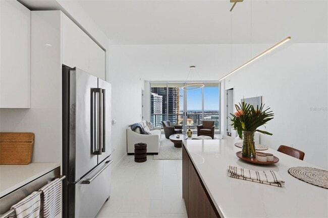 Photo - 400 Central Ave Unidad 1504