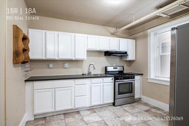 Photo - 718 N Grant St Unit 3