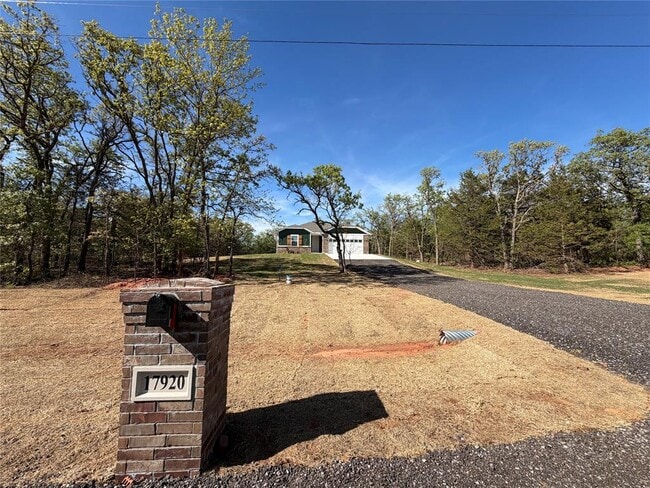 Building Photo - 17920 Lantana Loop