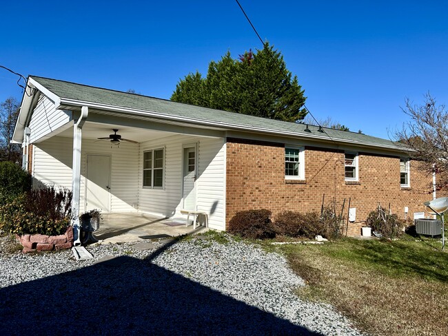 Photo - 4534 Peace Rd