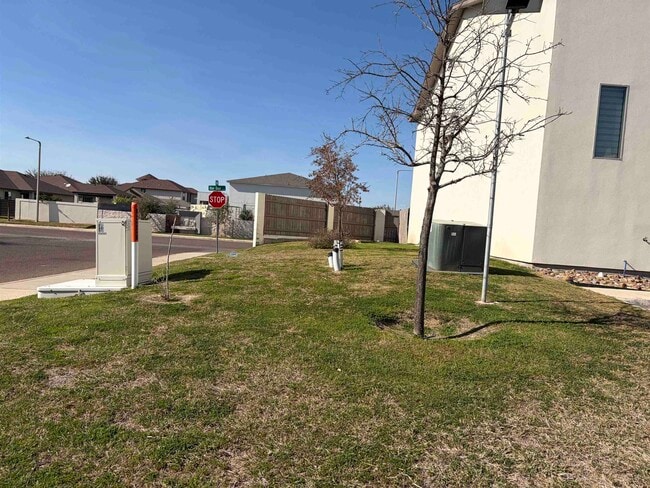 Photo - 4101 Blue Quail Rd Unit B - 15