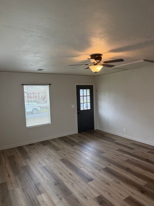 Photo - 260 E Sherman St Unit 280