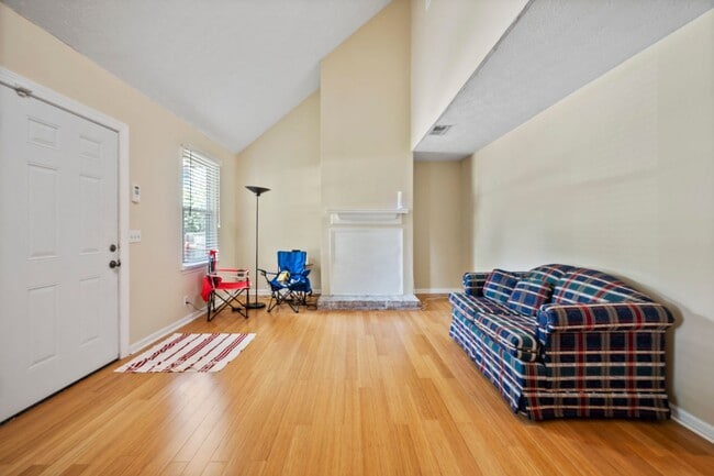 Photo - 3 bed 2 bath in Hermitage