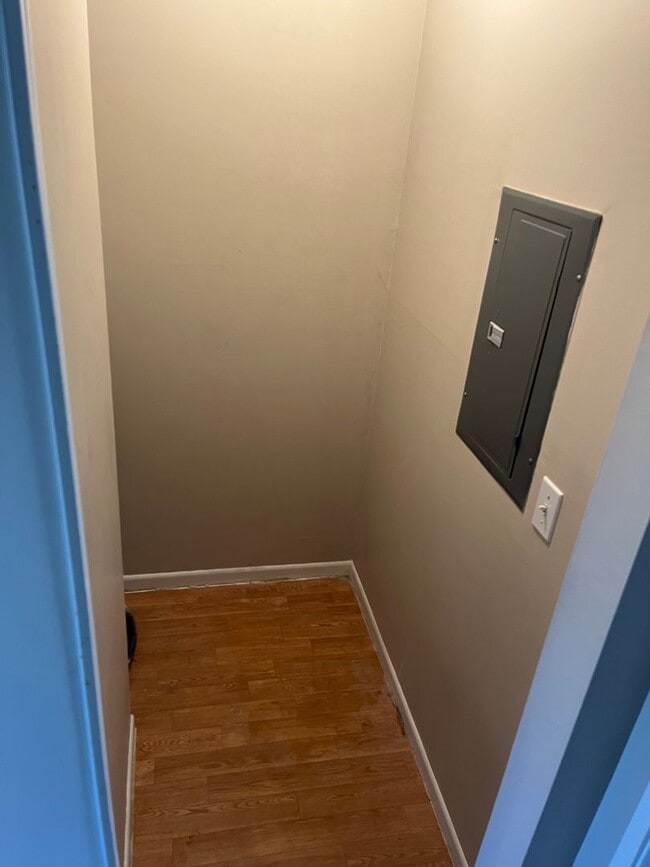 Photo - NEW LISTING! 1 Bedroom Apartment in Butler!!!