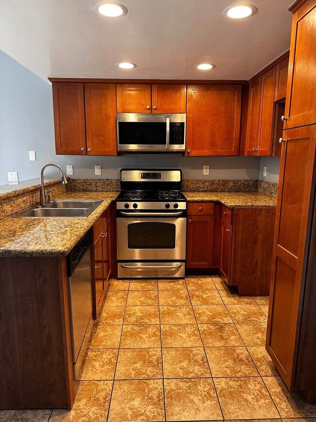 920 S Palmetto Ave Unit 2