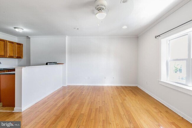 Photo - 2024 Ridge Ave Unit 2
