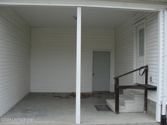 Photo - 112 Laura Ln