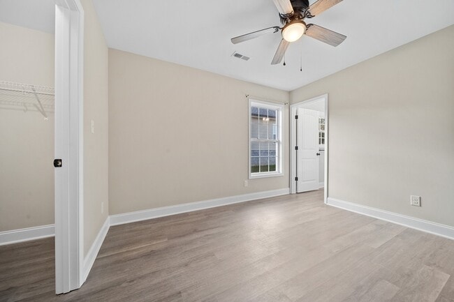 Photo - 920 Foch St Casa