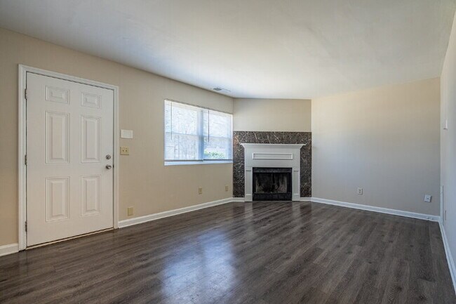 Photo - 1108 Cousins Rd