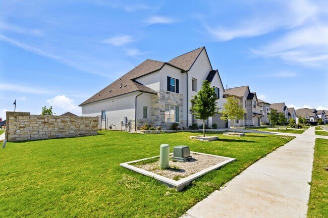 396 Hollister Dr