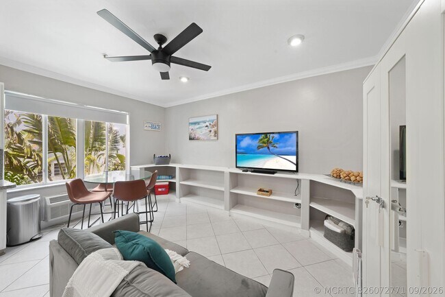 Photo - 3710 Collins Ave Unit N-304