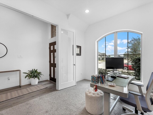 Building Photo - 24543 Songlark Bend Dr