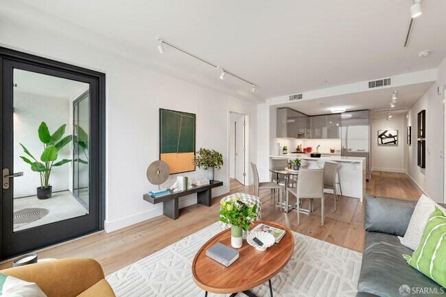 Photo - 1450 Franklin St Unit 607