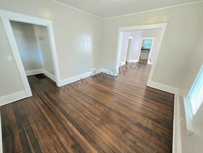 Photo - 1808 56th St Unit Lower