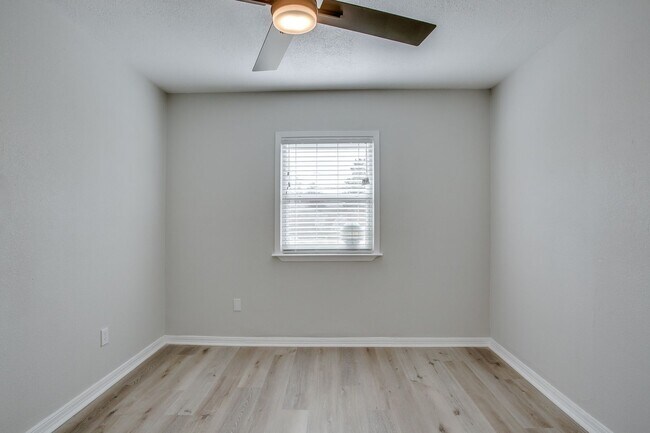 Photo - Pre Leasing for Fall 2026! 3/2 in Tech Terrace