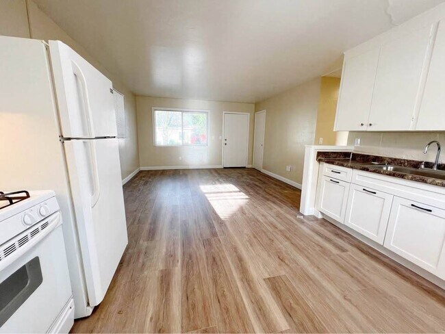 Photo - 4160 Oro Ln