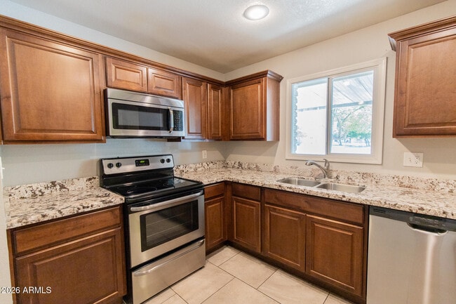 Photo - 1620 S Hardy Dr