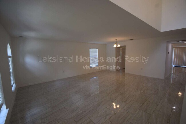 Photo - 5123 Spanish Oaks Dr