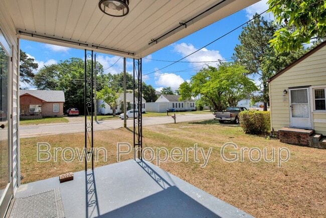 Photo - 113 Willborough Ave