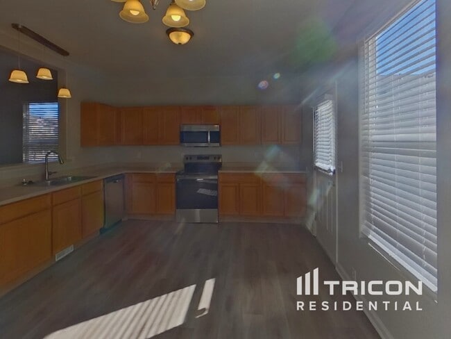 Photo - 2729 Brooksedge View