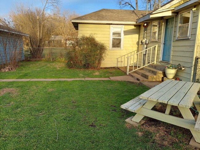 Photo - 1703 Chaffin St