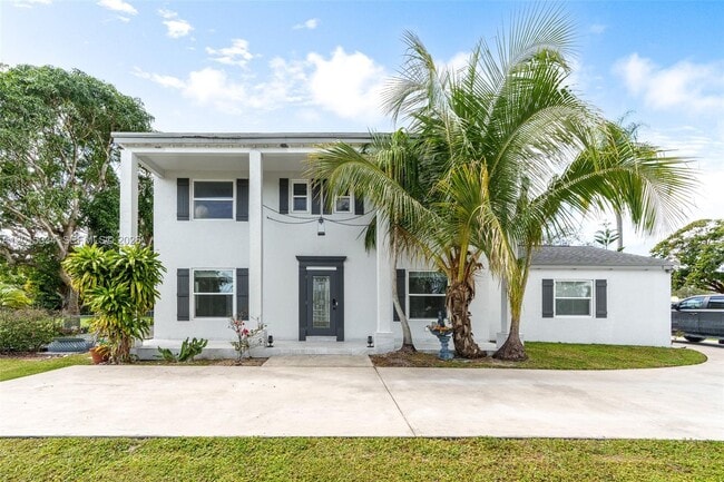 Photo - 7601 NW 82nd Terrace
