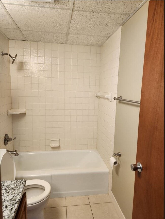 Photo - 358 Elton Hills Dr NW Unidad 12