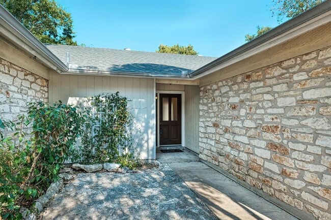 Photo - 3114 Honey Tree Ln