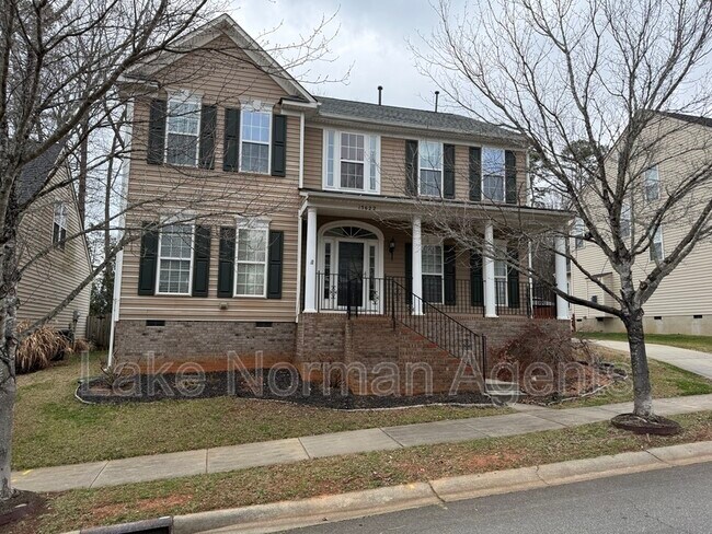Photo - 15622 Troubadour Ln