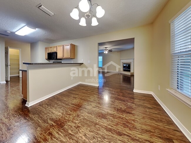 Photo - 7652 Vandalay Dr