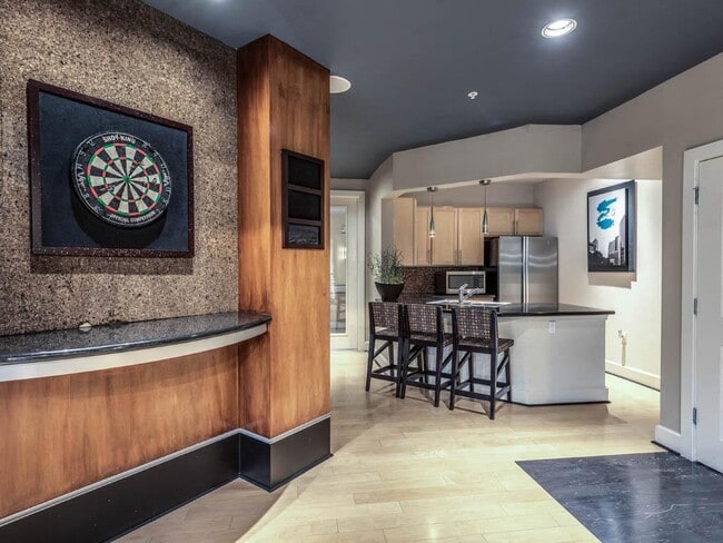 Photo - The Circle at Hermann Park Apartments