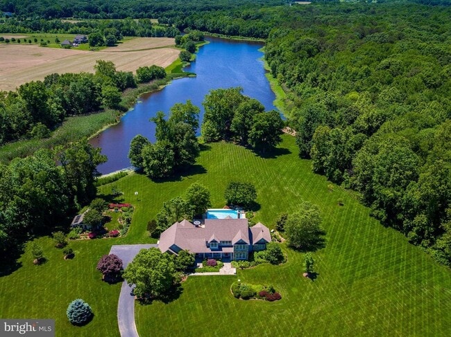 Photo - 311 Brick Schoolhouse Rd
