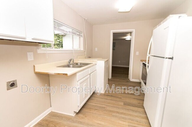 Photo - 417 N Hawthorne St Unit 421