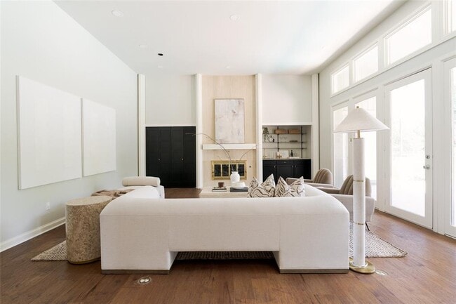 Photo - 1103 St Andrews Dr