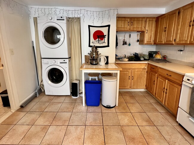 Photo - 15 5th St Apartments Unit 4