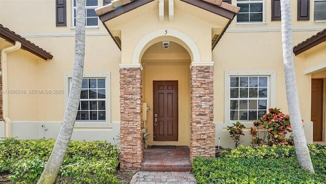 Photo - 9041 SW 227th St