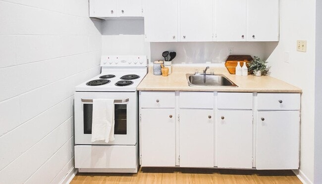 Photo - Cornwall Manor