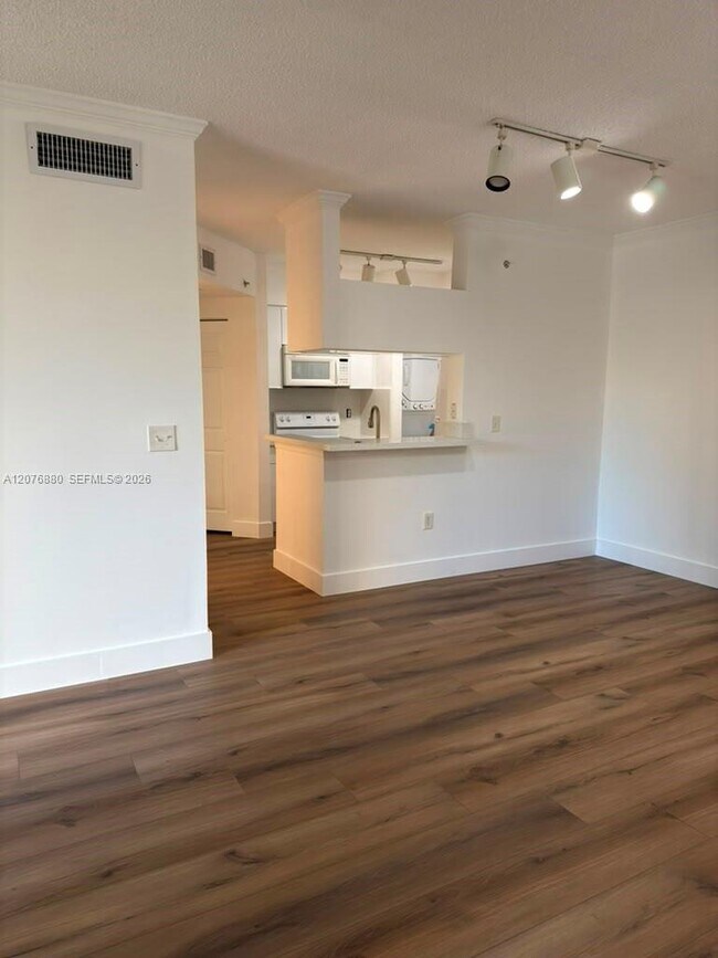 Photo - 17145 N Bay Rd Unit 4202