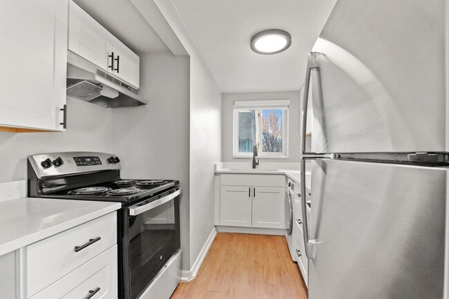 Photo - Pearl Street Flats