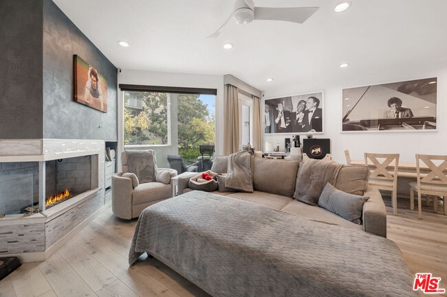 Photo - 8601 W Knl Dr