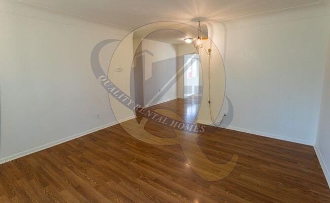 Photo - Available Now in Flint Twp.!!