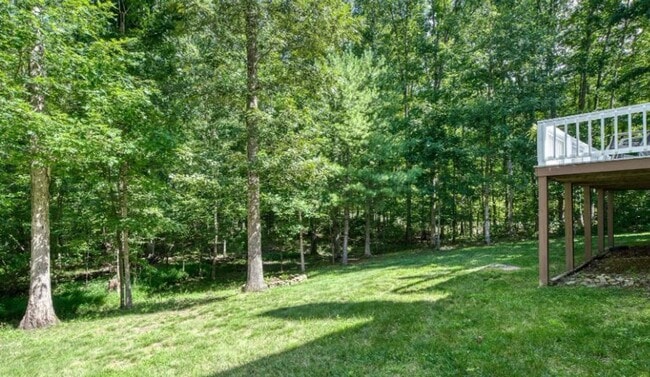 Photo - 3 bedroom / 2 bath Perfect location *Available for a 12 month lease* Unfurnished