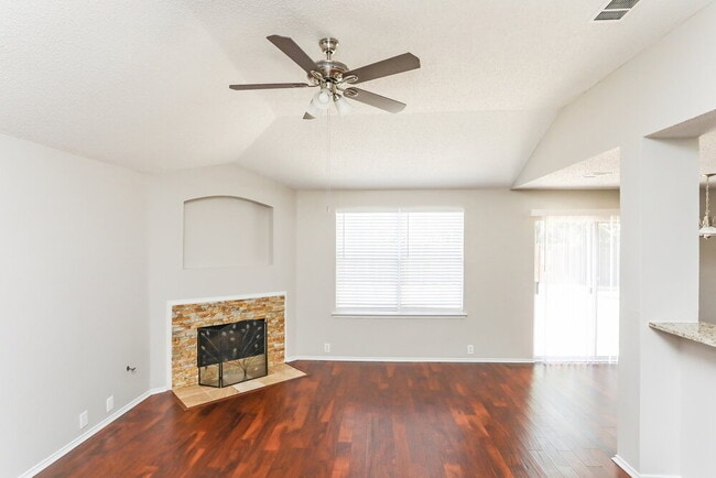 Photo - 230 Westminster Dr