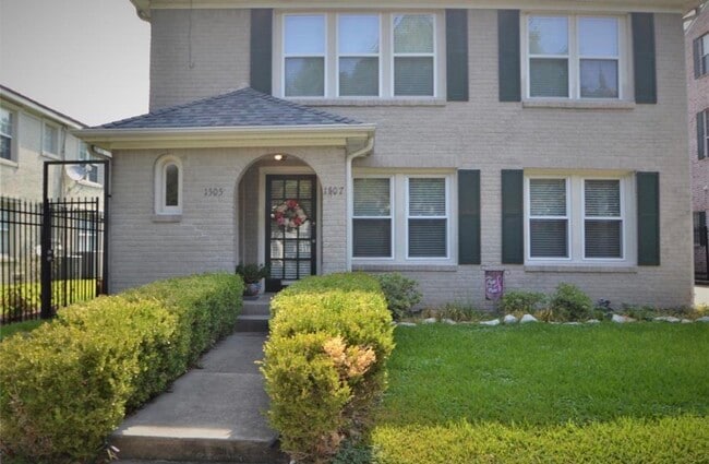 Building Photo - 1505 McDuffie St