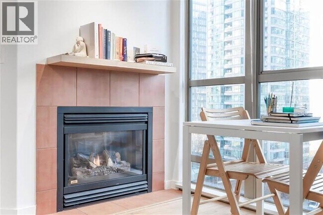 819 Hamilton St Unit 807
