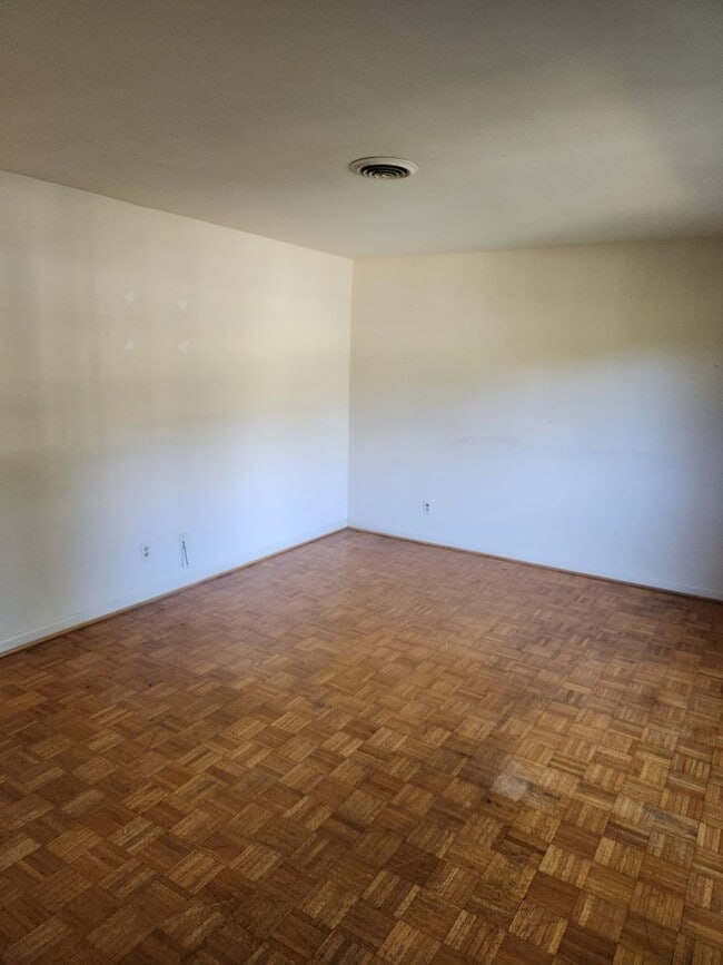 Photo - 1528 Cherry Ave Unidad A