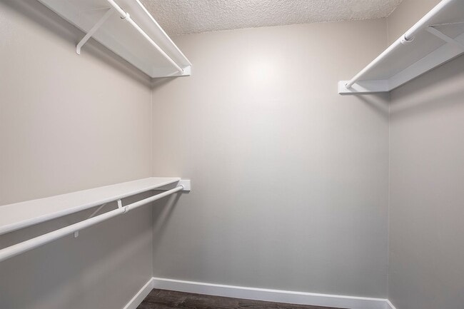 Photo - Modern 2-Bedroom Unit with Large Lanai – Prime Waikiki Location