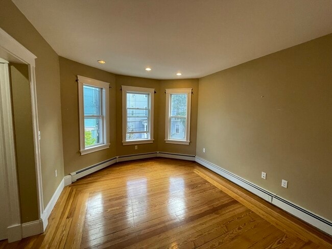 Photo - 39 Calvin St Unit 2