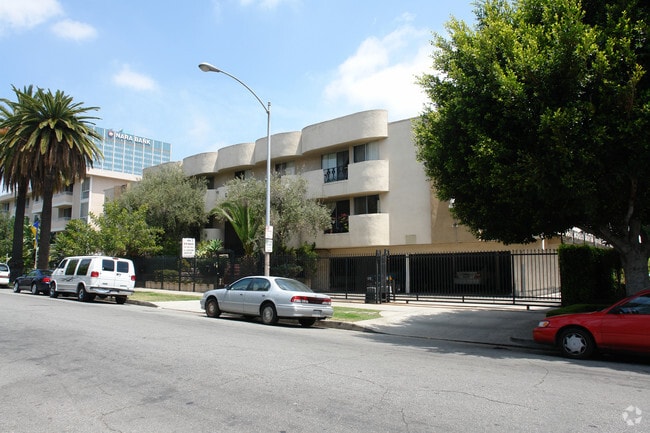 Photo - 740 S Hobart Blvd